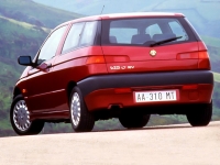 Alfa Romeo 145 Hatchback (930) 1.4 MT (90 HP) foto, Alfa Romeo 145 Hatchback (930) 1.4 MT (90 HP) fotos, Alfa Romeo 145 Hatchback (930) 1.4 MT (90 HP) Bilder, Alfa Romeo 145 Hatchback (930) 1.4 MT (90 HP) Bild