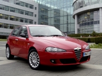 Alfa Romeo 147 Hatchback 5-door. (2 generation) 1.6 MT (105hp) foto, Alfa Romeo 147 Hatchback 5-door. (2 generation) 1.6 MT (105hp) fotos, Alfa Romeo 147 Hatchback 5-door. (2 generation) 1.6 MT (105hp) Bilder, Alfa Romeo 147 Hatchback 5-door. (2 generation) 1.6 MT (105hp) Bild