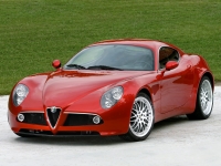 Alfa Romeo 8C Competizione Coupe (1 generation) 4.7 MT (444hp) foto, Alfa Romeo 8C Competizione Coupe (1 generation) 4.7 MT (444hp) fotos, Alfa Romeo 8C Competizione Coupe (1 generation) 4.7 MT (444hp) Bilder, Alfa Romeo 8C Competizione Coupe (1 generation) 4.7 MT (444hp) Bild