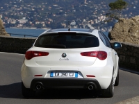 Alfa Romeo Giulietta Hatchback (940) 1.4 TB MT (120hp) Progression foto, Alfa Romeo Giulietta Hatchback (940) 1.4 TB MT (120hp) Progression fotos, Alfa Romeo Giulietta Hatchback (940) 1.4 TB MT (120hp) Progression Bilder, Alfa Romeo Giulietta Hatchback (940) 1.4 TB MT (120hp) Progression Bild