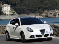 Alfa Romeo Giulietta Hatchback (940) MultiAir 1.4 TB MT (170hp) Technische Daten, Alfa Romeo Giulietta Hatchback (940) MultiAir 1.4 TB MT (170hp) Daten, Alfa Romeo Giulietta Hatchback (940) MultiAir 1.4 TB MT (170hp) Funktionen, Alfa Romeo Giulietta Hatchback (940) MultiAir 1.4 TB MT (170hp) Bewertung, Alfa Romeo Giulietta Hatchback (940) MultiAir 1.4 TB MT (170hp) kaufen, Alfa Romeo Giulietta Hatchback (940) MultiAir 1.4 TB MT (170hp) Preis, Alfa Romeo Giulietta Hatchback (940) MultiAir 1.4 TB MT (170hp) Autos