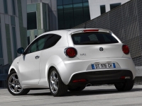 Alfa Romeo MiTo Hatchback (1 generation) 1.4 MT GPl (120 hp) foto, Alfa Romeo MiTo Hatchback (1 generation) 1.4 MT GPl (120 hp) fotos, Alfa Romeo MiTo Hatchback (1 generation) 1.4 MT GPl (120 hp) Bilder, Alfa Romeo MiTo Hatchback (1 generation) 1.4 MT GPl (120 hp) Bild