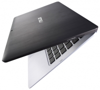 ASUS Transformer Book T300LA (Core i3 4010U 1700 Mhz/13.3