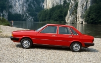 Audi 80 Sedan 4-door (B2) 1.3 MT (59 hp) foto, Audi 80 Sedan 4-door (B2) 1.3 MT (59 hp) fotos, Audi 80 Sedan 4-door (B2) 1.3 MT (59 hp) Bilder, Audi 80 Sedan 4-door (B2) 1.3 MT (59 hp) Bild