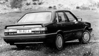 Audi 80 Sedan 4-door (B2) 1.3 MT (59 hp) foto, Audi 80 Sedan 4-door (B2) 1.3 MT (59 hp) fotos, Audi 80 Sedan 4-door (B2) 1.3 MT (59 hp) Bilder, Audi 80 Sedan 4-door (B2) 1.3 MT (59 hp) Bild