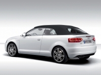 Audi A3 Cabriolet (8P/8PA) 1.6 TDI MT (105 HP) foto, Audi A3 Cabriolet (8P/8PA) 1.6 TDI MT (105 HP) fotos, Audi A3 Cabriolet (8P/8PA) 1.6 TDI MT (105 HP) Bilder, Audi A3 Cabriolet (8P/8PA) 1.6 TDI MT (105 HP) Bild