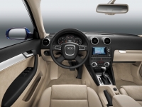 Audi A3 Sportback hatchback 5-door. (8P/8PA) 1.6 S-tronic (102hp) foto, Audi A3 Sportback hatchback 5-door. (8P/8PA) 1.6 S-tronic (102hp) fotos, Audi A3 Sportback hatchback 5-door. (8P/8PA) 1.6 S-tronic (102hp) Bilder, Audi A3 Sportback hatchback 5-door. (8P/8PA) 1.6 S-tronic (102hp) Bild