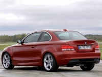 BMW 1 series Coupe (E81/E82/E87/E88) 135i AT (305 HP) foto, BMW 1 series Coupe (E81/E82/E87/E88) 135i AT (305 HP) fotos, BMW 1 series Coupe (E81/E82/E87/E88) 135i AT (305 HP) Bilder, BMW 1 series Coupe (E81/E82/E87/E88) 135i AT (305 HP) Bild
