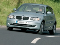 BMW 1 series Hatchback 3-door (E81/E82/E87/E88) 116i AT (122 HP '07) foto, BMW 1 series Hatchback 3-door (E81/E82/E87/E88) 116i AT (122 HP '07) fotos, BMW 1 series Hatchback 3-door (E81/E82/E87/E88) 116i AT (122 HP '07) Bilder, BMW 1 series Hatchback 3-door (E81/E82/E87/E88) 116i AT (122 HP '07) Bild