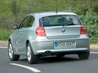 BMW 1 series Hatchback 3-door (E81/E82/E87/E88) 116i AT (122 HP '07) foto, BMW 1 series Hatchback 3-door (E81/E82/E87/E88) 116i AT (122 HP '07) fotos, BMW 1 series Hatchback 3-door (E81/E82/E87/E88) 116i AT (122 HP '07) Bilder, BMW 1 series Hatchback 3-door (E81/E82/E87/E88) 116i AT (122 HP '07) Bild