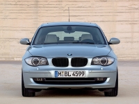 BMW 1 series Hatchback 3-door (E81/E82/E87/E88) 116i AT (122 HP '07) foto, BMW 1 series Hatchback 3-door (E81/E82/E87/E88) 116i AT (122 HP '07) fotos, BMW 1 series Hatchback 3-door (E81/E82/E87/E88) 116i AT (122 HP '07) Bilder, BMW 1 series Hatchback 3-door (E81/E82/E87/E88) 116i AT (122 HP '07) Bild