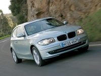 BMW 1 series Hatchback 3-door (E81/E82/E87/E88) 116i AT (122hp '07) foto, BMW 1 series Hatchback 3-door (E81/E82/E87/E88) 116i AT (122hp '07) fotos, BMW 1 series Hatchback 3-door (E81/E82/E87/E88) 116i AT (122hp '07) Bilder, BMW 1 series Hatchback 3-door (E81/E82/E87/E88) 116i AT (122hp '07) Bild