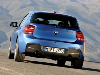 BMW 1 series Hatchback 3-door (F20/F21) 118i AT (170 hp) basic foto, BMW 1 series Hatchback 3-door (F20/F21) 118i AT (170 hp) basic fotos, BMW 1 series Hatchback 3-door (F20/F21) 118i AT (170 hp) basic Bilder, BMW 1 series Hatchback 3-door (F20/F21) 118i AT (170 hp) basic Bild