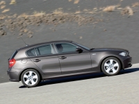 BMW 1 series Hatchback 5-door. (E81/E82/E87/E88) 116d MT (116hp) foto, BMW 1 series Hatchback 5-door. (E81/E82/E87/E88) 116d MT (116hp) fotos, BMW 1 series Hatchback 5-door. (E81/E82/E87/E88) 116d MT (116hp) Bilder, BMW 1 series Hatchback 5-door. (E81/E82/E87/E88) 116d MT (116hp) Bild