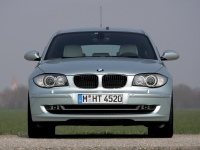 BMW 1 series Hatchback 5-door. (E81/E82/E87/E88) 116i AT (122hp '07) foto, BMW 1 series Hatchback 5-door. (E81/E82/E87/E88) 116i AT (122hp '07) fotos, BMW 1 series Hatchback 5-door. (E81/E82/E87/E88) 116i AT (122hp '07) Bilder, BMW 1 series Hatchback 5-door. (E81/E82/E87/E88) 116i AT (122hp '07) Bild