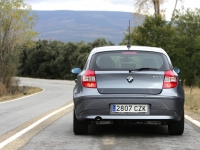 BMW 1 series Hatchback (E87) 120i AT (150hp) foto, BMW 1 series Hatchback (E87) 120i AT (150hp) fotos, BMW 1 series Hatchback (E87) 120i AT (150hp) Bilder, BMW 1 series Hatchback (E87) 120i AT (150hp) Bild