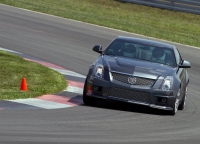 Cadillac CTS CTS-V coupe 2-door (2 generation) 6.2 MT (556hp) Base foto, Cadillac CTS CTS-V coupe 2-door (2 generation) 6.2 MT (556hp) Base fotos, Cadillac CTS CTS-V coupe 2-door (2 generation) 6.2 MT (556hp) Base Bilder, Cadillac CTS CTS-V coupe 2-door (2 generation) 6.2 MT (556hp) Base Bild