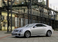 Cadillac CTS CTS-V coupe 2-door (2 generation) AT 6.2 (556hp) foto, Cadillac CTS CTS-V coupe 2-door (2 generation) AT 6.2 (556hp) fotos, Cadillac CTS CTS-V coupe 2-door (2 generation) AT 6.2 (556hp) Bilder, Cadillac CTS CTS-V coupe 2-door (2 generation) AT 6.2 (556hp) Bild