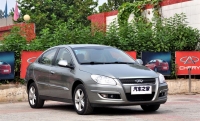 Chery M11 Saloon (1 generation) 1.6 CVT MS13C-CVT foto, Chery M11 Saloon (1 generation) 1.6 CVT MS13C-CVT fotos, Chery M11 Saloon (1 generation) 1.6 CVT MS13C-CVT Bilder, Chery M11 Saloon (1 generation) 1.6 CVT MS13C-CVT Bild