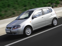 Chevrolet Aveo Hatchback 5-door. (T200) 1.4i MT (82hp) foto, Chevrolet Aveo Hatchback 5-door. (T200) 1.4i MT (82hp) fotos, Chevrolet Aveo Hatchback 5-door. (T200) 1.4i MT (82hp) Bilder, Chevrolet Aveo Hatchback 5-door. (T200) 1.4i MT (82hp) Bild