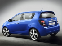 Chevrolet Aveo Hatchback (T300) 1.6 AT (115 HP) LT (2012) foto, Chevrolet Aveo Hatchback (T300) 1.6 AT (115 HP) LT (2012) fotos, Chevrolet Aveo Hatchback (T300) 1.6 AT (115 HP) LT (2012) Bilder, Chevrolet Aveo Hatchback (T300) 1.6 AT (115 HP) LT (2012) Bild