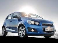 Chevrolet Aveo Hatchback (T300) 1.6 AT (115 HP) LT (2012) foto, Chevrolet Aveo Hatchback (T300) 1.6 AT (115 HP) LT (2012) fotos, Chevrolet Aveo Hatchback (T300) 1.6 AT (115 HP) LT (2012) Bilder, Chevrolet Aveo Hatchback (T300) 1.6 AT (115 HP) LT (2012) Bild