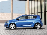 Chevrolet Aveo Hatchback (T300) 1.6 AT (115 HP) LT (2012) foto, Chevrolet Aveo Hatchback (T300) 1.6 AT (115 HP) LT (2012) fotos, Chevrolet Aveo Hatchback (T300) 1.6 AT (115 HP) LT (2012) Bilder, Chevrolet Aveo Hatchback (T300) 1.6 AT (115 HP) LT (2012) Bild