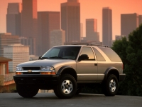 Chevrolet Blazer SUV 3-door (4 generation) 4.3 AT (190hp) foto, Chevrolet Blazer SUV 3-door (4 generation) 4.3 AT (190hp) fotos, Chevrolet Blazer SUV 3-door (4 generation) 4.3 AT (190hp) Bilder, Chevrolet Blazer SUV 3-door (4 generation) 4.3 AT (190hp) Bild