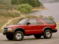 Chevrolet Blazer SUV 3-door (4 generation) 4.3 MT AWD foto, Chevrolet Blazer SUV 3-door (4 generation) 4.3 MT AWD fotos, Chevrolet Blazer SUV 3-door (4 generation) 4.3 MT AWD Bilder, Chevrolet Blazer SUV 3-door (4 generation) 4.3 MT AWD Bild