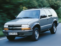 Chevrolet Blazer SUV 5-door (4 generation) 2.2 MT (137 HP) foto, Chevrolet Blazer SUV 5-door (4 generation) 2.2 MT (137 HP) fotos, Chevrolet Blazer SUV 5-door (4 generation) 2.2 MT (137 HP) Bilder, Chevrolet Blazer SUV 5-door (4 generation) 2.2 MT (137 HP) Bild