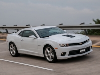 Chevrolet Camaro Coupe (5th generation) 3.6 V6 AT (328 HP) 2LT foto, Chevrolet Camaro Coupe (5th generation) 3.6 V6 AT (328 HP) 2LT fotos, Chevrolet Camaro Coupe (5th generation) 3.6 V6 AT (328 HP) 2LT Bilder, Chevrolet Camaro Coupe (5th generation) 3.6 V6 AT (328 HP) 2LT Bild