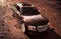 Chrysler 300C Sedan 4-door (2 generation) 3.0 D AT (239 hp) foto, Chrysler 300C Sedan 4-door (2 generation) 3.0 D AT (239 hp) fotos, Chrysler 300C Sedan 4-door (2 generation) 3.0 D AT (239 hp) Bilder, Chrysler 300C Sedan 4-door (2 generation) 3.0 D AT (239 hp) Bild