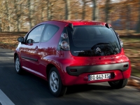 Citroen C1 Hatchback 3-door (1 generation) 1.0 MT (68 HP) Dinamique foto, Citroen C1 Hatchback 3-door (1 generation) 1.0 MT (68 HP) Dinamique fotos, Citroen C1 Hatchback 3-door (1 generation) 1.0 MT (68 HP) Dinamique Bilder, Citroen C1 Hatchback 3-door (1 generation) 1.0 MT (68 HP) Dinamique Bild