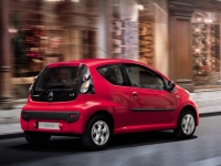 Citroen C1 Hatchback 3-door (1 generation) 1.0 MT (68 HP) Dinamique foto, Citroen C1 Hatchback 3-door (1 generation) 1.0 MT (68 HP) Dinamique fotos, Citroen C1 Hatchback 3-door (1 generation) 1.0 MT (68 HP) Dinamique Bilder, Citroen C1 Hatchback 3-door (1 generation) 1.0 MT (68 HP) Dinamique Bild