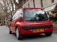 Citroen C1 Hatchback 5-door. (1 generation) 1.0 AT (68 hp) foto, Citroen C1 Hatchback 5-door. (1 generation) 1.0 AT (68 hp) fotos, Citroen C1 Hatchback 5-door. (1 generation) 1.0 AT (68 hp) Bilder, Citroen C1 Hatchback 5-door. (1 generation) 1.0 AT (68 hp) Bild