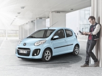 Citroen C1 Hatchback 5-door. (1 generation) 1.0 MT (68 HP) Tendance foto, Citroen C1 Hatchback 5-door. (1 generation) 1.0 MT (68 HP) Tendance fotos, Citroen C1 Hatchback 5-door. (1 generation) 1.0 MT (68 HP) Tendance Bilder, Citroen C1 Hatchback 5-door. (1 generation) 1.0 MT (68 HP) Tendance Bild