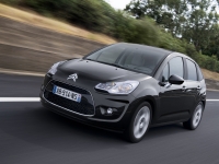 Citroen C3 Hatchback (2 generation) 1.2 MT (82 HP) Tendance foto, Citroen C3 Hatchback (2 generation) 1.2 MT (82 HP) Tendance fotos, Citroen C3 Hatchback (2 generation) 1.2 MT (82 HP) Tendance Bilder, Citroen C3 Hatchback (2 generation) 1.2 MT (82 HP) Tendance Bild