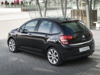 Citroen C3 Hatchback (2 generation) 1.2 MT (82 HP) Tendance foto, Citroen C3 Hatchback (2 generation) 1.2 MT (82 HP) Tendance fotos, Citroen C3 Hatchback (2 generation) 1.2 MT (82 HP) Tendance Bilder, Citroen C3 Hatchback (2 generation) 1.2 MT (82 HP) Tendance Bild