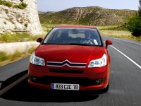 Citroen C4 Hatchback 3-door (1 generation) 1.6 AT (120hp) Technische Daten, Citroen C4 Hatchback 3-door (1 generation) 1.6 AT (120hp) Daten, Citroen C4 Hatchback 3-door (1 generation) 1.6 AT (120hp) Funktionen, Citroen C4 Hatchback 3-door (1 generation) 1.6 AT (120hp) Bewertung, Citroen C4 Hatchback 3-door (1 generation) 1.6 AT (120hp) kaufen, Citroen C4 Hatchback 3-door (1 generation) 1.6 AT (120hp) Preis, Citroen C4 Hatchback 3-door (1 generation) 1.6 AT (120hp) Autos