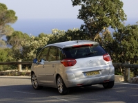 Citroen C4 Picasso MPV 5-door (1 generation) 1.6 MT (120hp) Classique (2012) foto, Citroen C4 Picasso MPV 5-door (1 generation) 1.6 MT (120hp) Classique (2012) fotos, Citroen C4 Picasso MPV 5-door (1 generation) 1.6 MT (120hp) Classique (2012) Bilder, Citroen C4 Picasso MPV 5-door (1 generation) 1.6 MT (120hp) Classique (2012) Bild