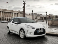 Citroen DS3 Hatchback (1 generation) 1.4 VTi MT (95 Hp) Chic (2012) foto, Citroen DS3 Hatchback (1 generation) 1.4 VTi MT (95 Hp) Chic (2012) fotos, Citroen DS3 Hatchback (1 generation) 1.4 VTi MT (95 Hp) Chic (2012) Bilder, Citroen DS3 Hatchback (1 generation) 1.4 VTi MT (95 Hp) Chic (2012) Bild