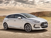 Citroen DS5 Hatchback (1 generation) 1.6 MT e-HD (112hp) foto, Citroen DS5 Hatchback (1 generation) 1.6 MT e-HD (112hp) fotos, Citroen DS5 Hatchback (1 generation) 1.6 MT e-HD (112hp) Bilder, Citroen DS5 Hatchback (1 generation) 1.6 MT e-HD (112hp) Bild