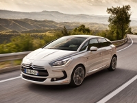 Citroen DS5 Hatchback (1 generation) 1.6 MT e-HD (112hp) Technische Daten, Citroen DS5 Hatchback (1 generation) 1.6 MT e-HD (112hp) Daten, Citroen DS5 Hatchback (1 generation) 1.6 MT e-HD (112hp) Funktionen, Citroen DS5 Hatchback (1 generation) 1.6 MT e-HD (112hp) Bewertung, Citroen DS5 Hatchback (1 generation) 1.6 MT e-HD (112hp) kaufen, Citroen DS5 Hatchback (1 generation) 1.6 MT e-HD (112hp) Preis, Citroen DS5 Hatchback (1 generation) 1.6 MT e-HD (112hp) Autos