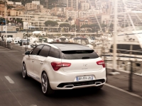 Citroen DS5 Hatchback (1 generation) 1.6 MT e-HD (112hp) foto, Citroen DS5 Hatchback (1 generation) 1.6 MT e-HD (112hp) fotos, Citroen DS5 Hatchback (1 generation) 1.6 MT e-HD (112hp) Bilder, Citroen DS5 Hatchback (1 generation) 1.6 MT e-HD (112hp) Bild