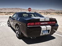 Dodge Challenger Coupe 2-door (3 generation) 3.5 V6 4AT SE (253hp) foto, Dodge Challenger Coupe 2-door (3 generation) 3.5 V6 4AT SE (253hp) fotos, Dodge Challenger Coupe 2-door (3 generation) 3.5 V6 4AT SE (253hp) Bilder, Dodge Challenger Coupe 2-door (3 generation) 3.5 V6 4AT SE (253hp) Bild