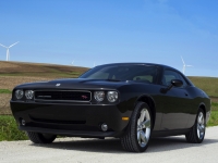 Dodge Challenger Coupe 2-door (3 generation) 5.7 V8 AT R/T (375hp) foto, Dodge Challenger Coupe 2-door (3 generation) 5.7 V8 AT R/T (375hp) fotos, Dodge Challenger Coupe 2-door (3 generation) 5.7 V8 AT R/T (375hp) Bilder, Dodge Challenger Coupe 2-door (3 generation) 5.7 V8 AT R/T (375hp) Bild