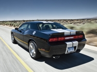 Dodge Challenger Coupe 2-door (3 generation) 5.7 V8 AT R/T (375hp) foto, Dodge Challenger Coupe 2-door (3 generation) 5.7 V8 AT R/T (375hp) fotos, Dodge Challenger Coupe 2-door (3 generation) 5.7 V8 AT R/T (375hp) Bilder, Dodge Challenger Coupe 2-door (3 generation) 5.7 V8 AT R/T (375hp) Bild