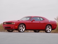 Dodge Challenger Coupe 2-door (3 generation) 6.1 V8 AT SRT8 (431hp) foto, Dodge Challenger Coupe 2-door (3 generation) 6.1 V8 AT SRT8 (431hp) fotos, Dodge Challenger Coupe 2-door (3 generation) 6.1 V8 AT SRT8 (431hp) Bilder, Dodge Challenger Coupe 2-door (3 generation) 6.1 V8 AT SRT8 (431hp) Bild