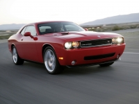 Dodge Challenger Coupe 2-door (3 generation) 6.1 V8 AT SRT8 (431hp) foto, Dodge Challenger Coupe 2-door (3 generation) 6.1 V8 AT SRT8 (431hp) fotos, Dodge Challenger Coupe 2-door (3 generation) 6.1 V8 AT SRT8 (431hp) Bilder, Dodge Challenger Coupe 2-door (3 generation) 6.1 V8 AT SRT8 (431hp) Bild