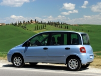 Fiat Multipla multi-purpose vehicle (2nd generation) 1.9 DPF T MT (120hp) foto, Fiat Multipla multi-purpose vehicle (2nd generation) 1.9 DPF T MT (120hp) fotos, Fiat Multipla multi-purpose vehicle (2nd generation) 1.9 DPF T MT (120hp) Bilder, Fiat Multipla multi-purpose vehicle (2nd generation) 1.9 DPF T MT (120hp) Bild